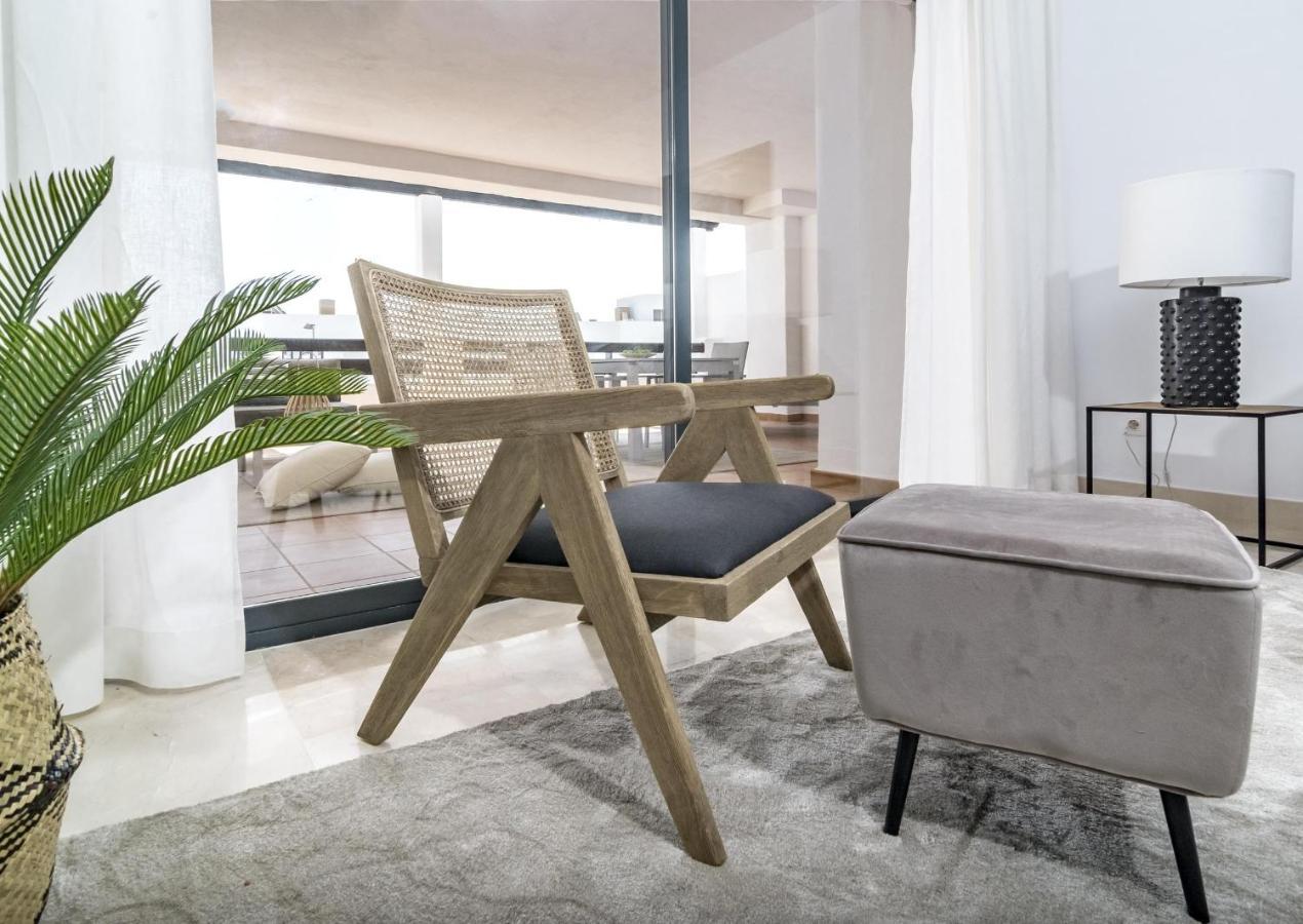 Djc - Modern 2 Bedroom Apartment Close To Beach 카사레스 외부 사진